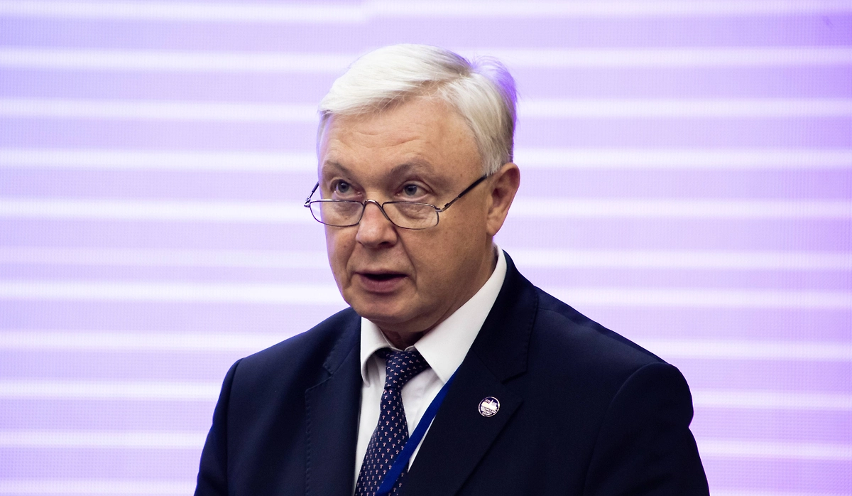 Игорь Решетов. Обложка © Сеченовский университет