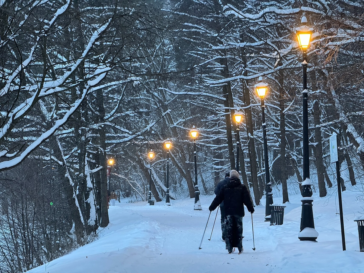Москвичи успели насладиться самым тёплым днём недели в воскресенье Москвичи успели насладиться самым тёплым днём недели в воскресенье