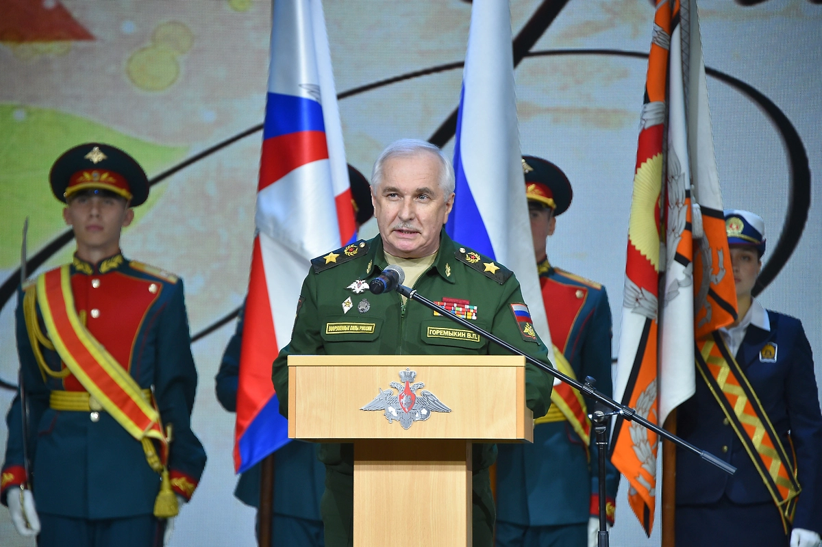 Заместитель Министра обороны РФ – начальник Главного военно-политического управления Вооруженных Сил РФ генерал армии Виктор Горемыкин. Фото © предоставлено Life.ru 