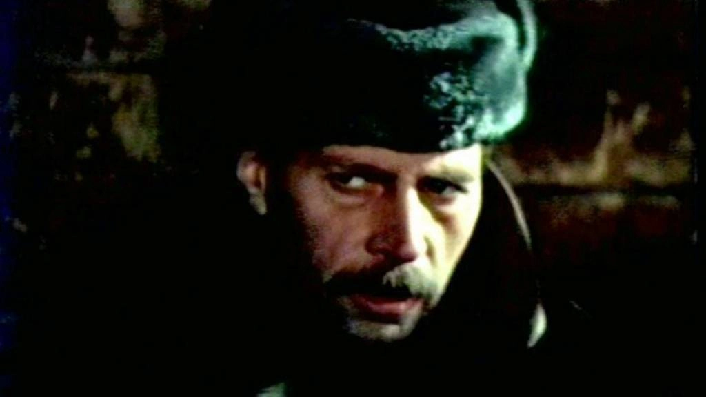 Обложка © кадр из фильма «Имя», режиссер Борис Рыцарев, сценаристы Геннадий Петров, Аркадий Толбузин