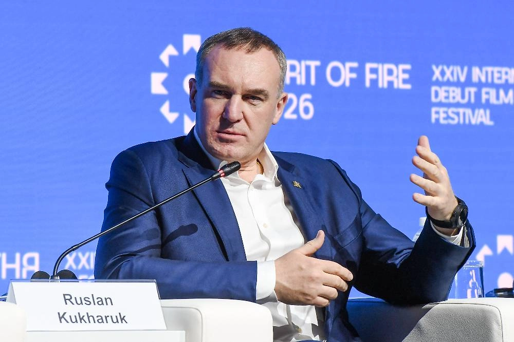 Губернатор Ханты-Мансийского автономного округа - Югры Руслан Кухарук во время кинофестиваля «Дух огня» в национальном центре «Россия». Фото © ТАСС / Сергей Русанов