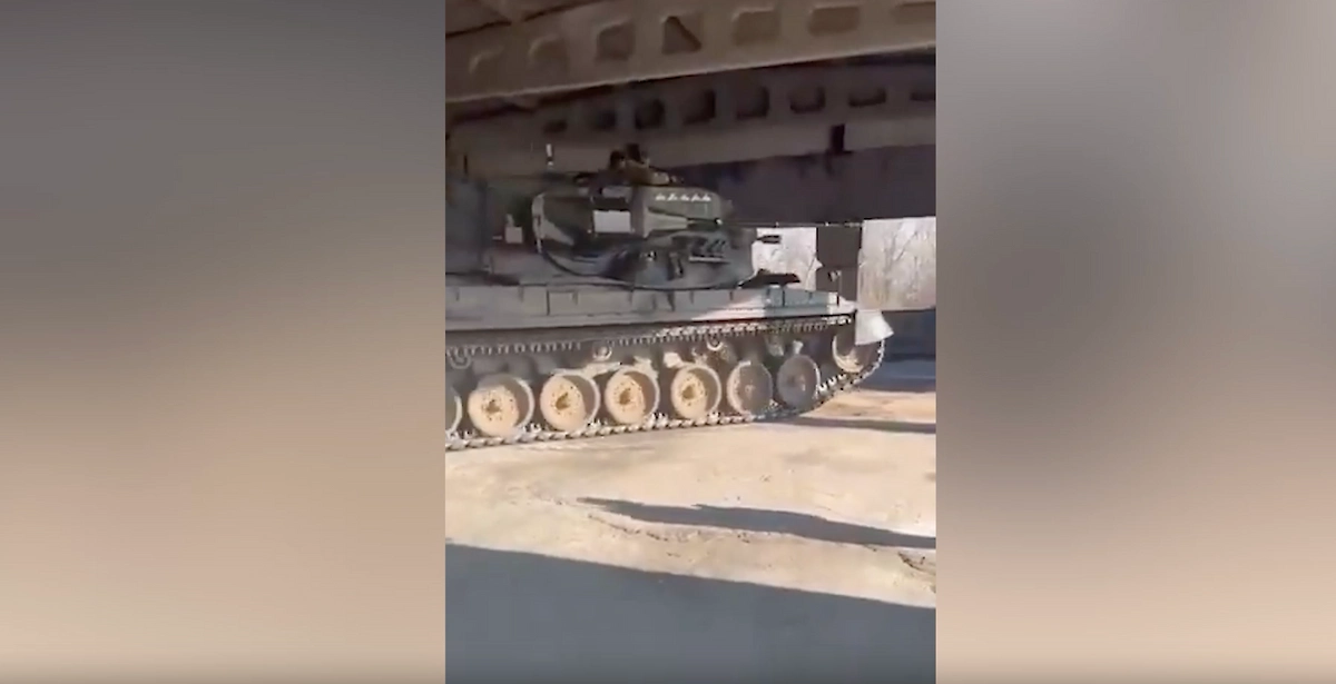 ВСУ развернули ЗСУ Gepard на мостах Киева для защиты от российских дронов. Обложка © Telegram/Военный обозреватель