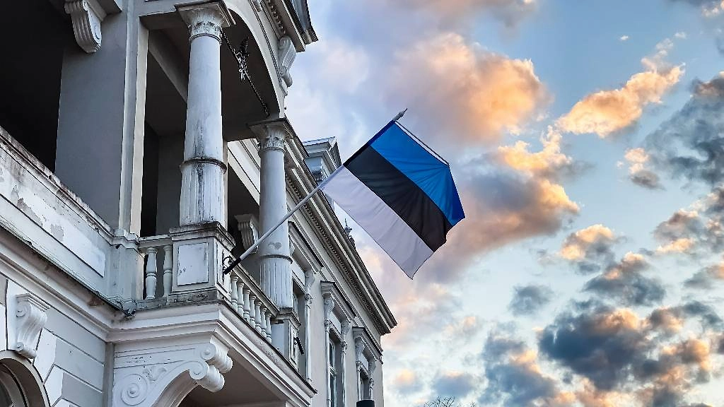 Обложка © Shutterstock / FOTODOM / Viktoriia Kokhanevych