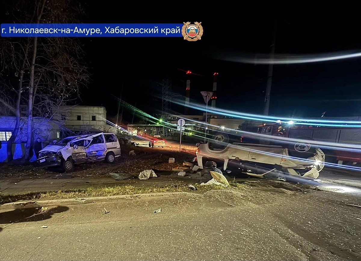 Два человека погибли, восемь пострадали в ДТП в Хабаровском крае. Фото © Telegram / Госавтоинспекция Хабаровского края