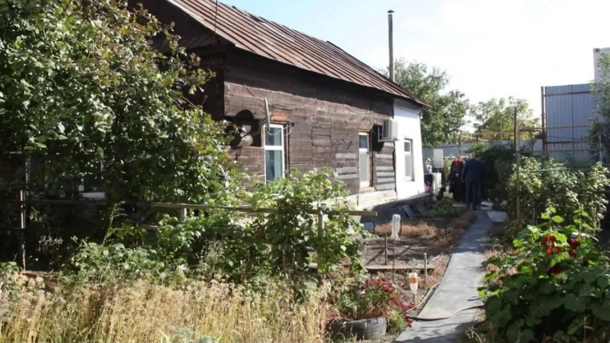 Дом в Оренбурге, где нашли убитой медсестру. Обложка © СУ СК России по Оренбургской области