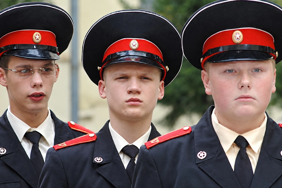 Сериал «Кадетство»: суворовцы на СТС. Фото © «Кадетство», режиссёры Сергей Арланов, Дмитрий Дакович, Валентин Козловский, сценаристы Леонид Купридо, Александр Тыкун, Сергей Олехник