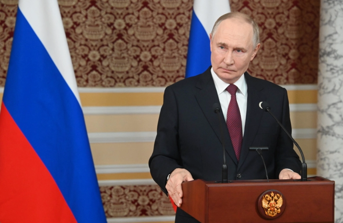 Владимир Путин. Обложка © Life.ru