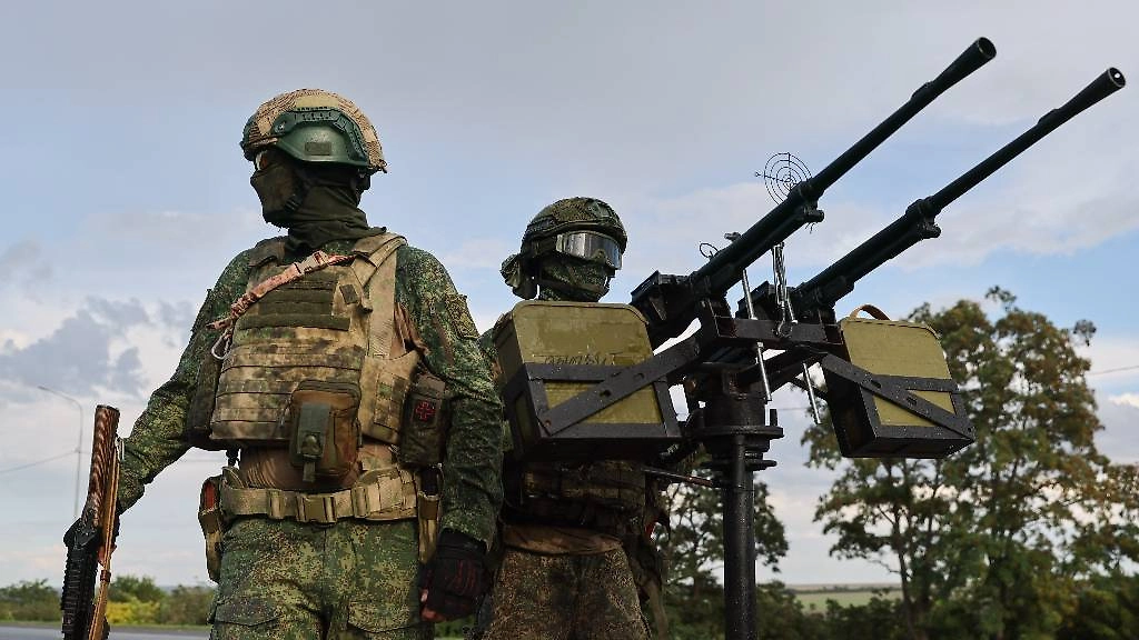 Армия России выходит к западным границам ДНР. Обложка © ТАСС / Александр Река