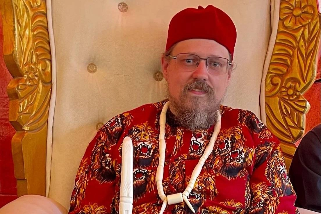 Священник РПЦ Максимов получил пожизненный титул вождя в Нигерии. Фото © Telegram/ Иерей Георгий Максимов