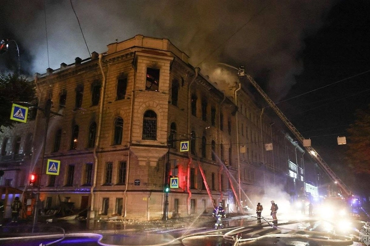 Обложка © Telegram / МЧС Санкт-Петербурга
