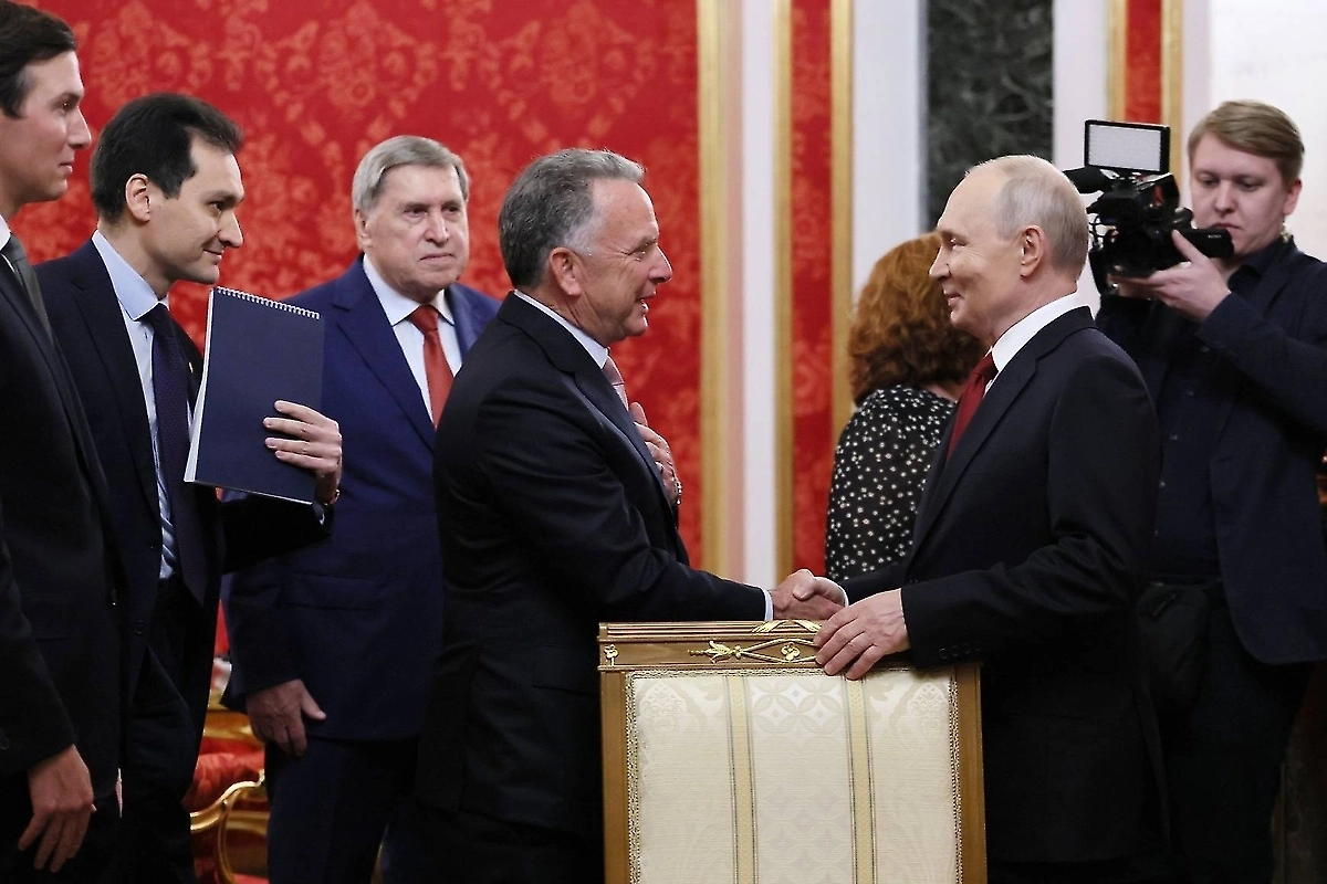 Обложка © Kremlin.ru