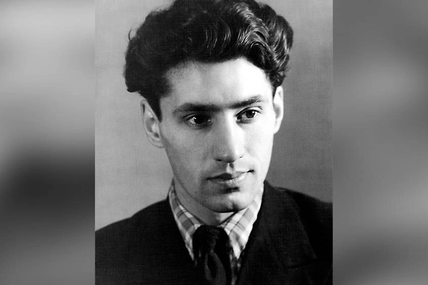 Спартак Мишулин в молодости: почему будущий Карлсон попал в артиллерийскую школу и за что был осуждён. Фото © YouTube / Советский юмор