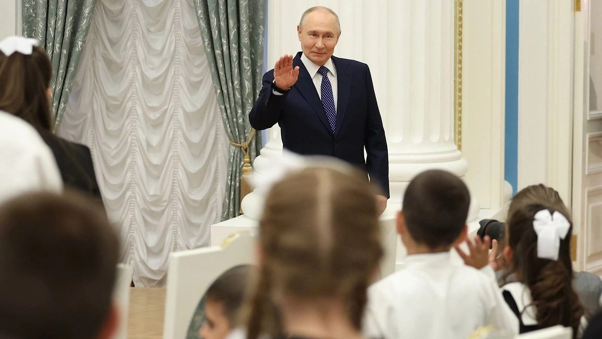 Обложка © Kremlin.ru