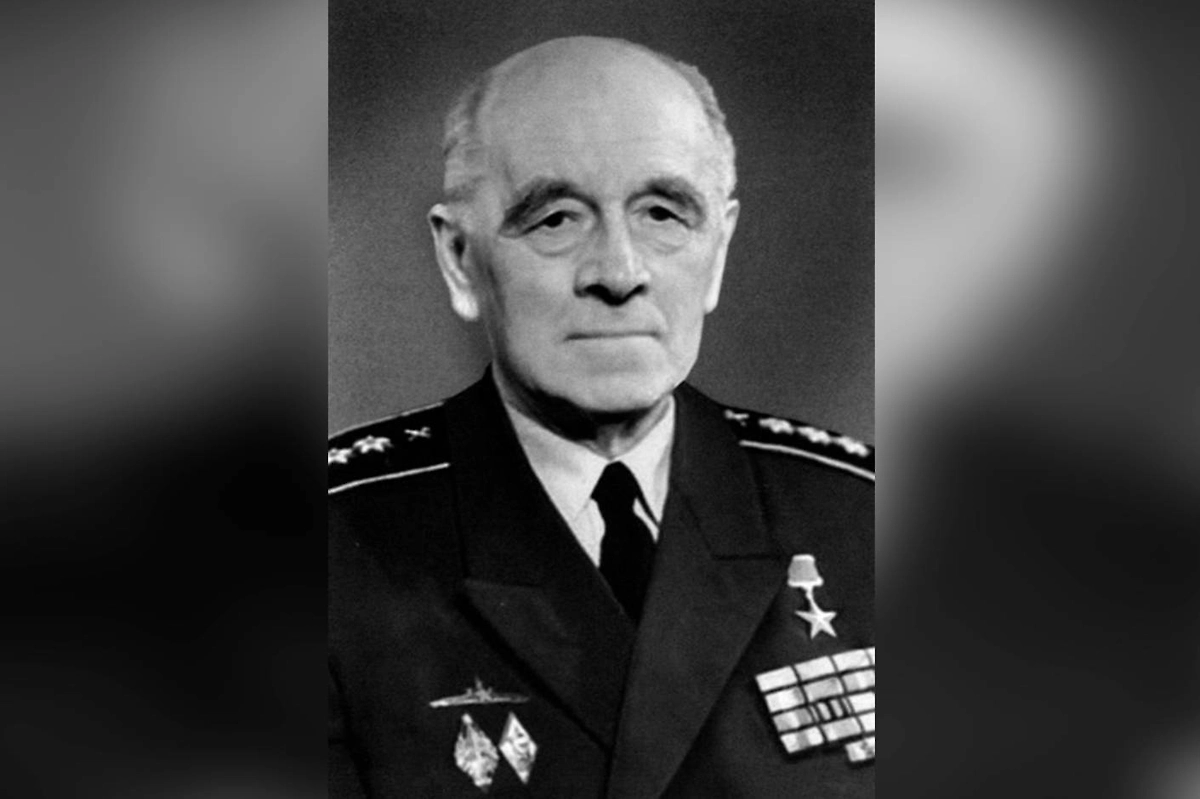 Кто предложил подбирать пары с помощью ЭВМ и почему идея «электронной свахи» вызвала споры в советской прессе? Академик Аксель Берг. Фото © Wikipedia 
