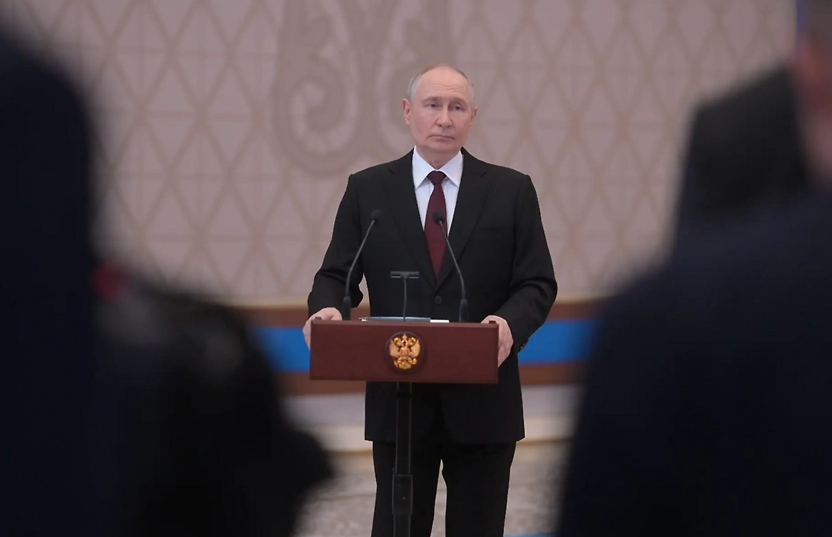 Владимир Путин. Обложка © Life.ru