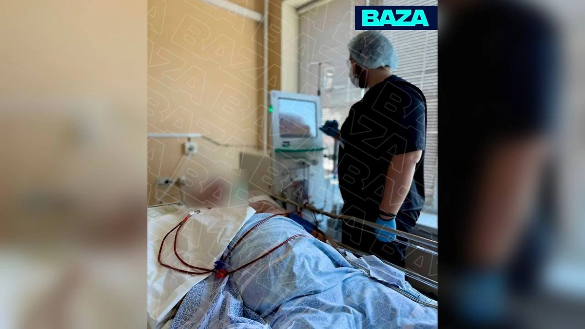 У жителя Владивостока откачали 20 литров воды вместо «пивного живота». Фото © Telegram / BAZA