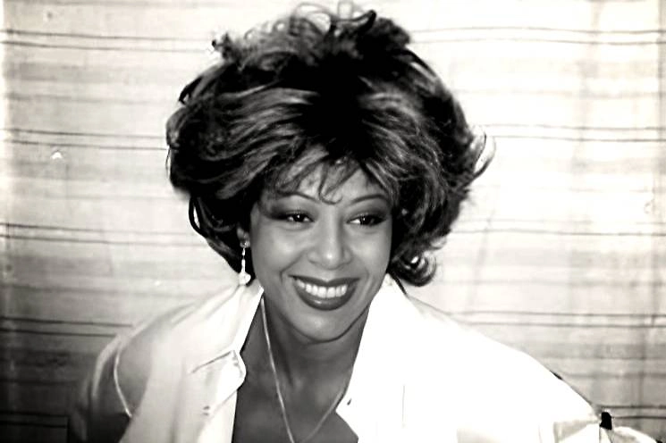 Людмила Солоденко. Обложка © Кино-Театр.ру