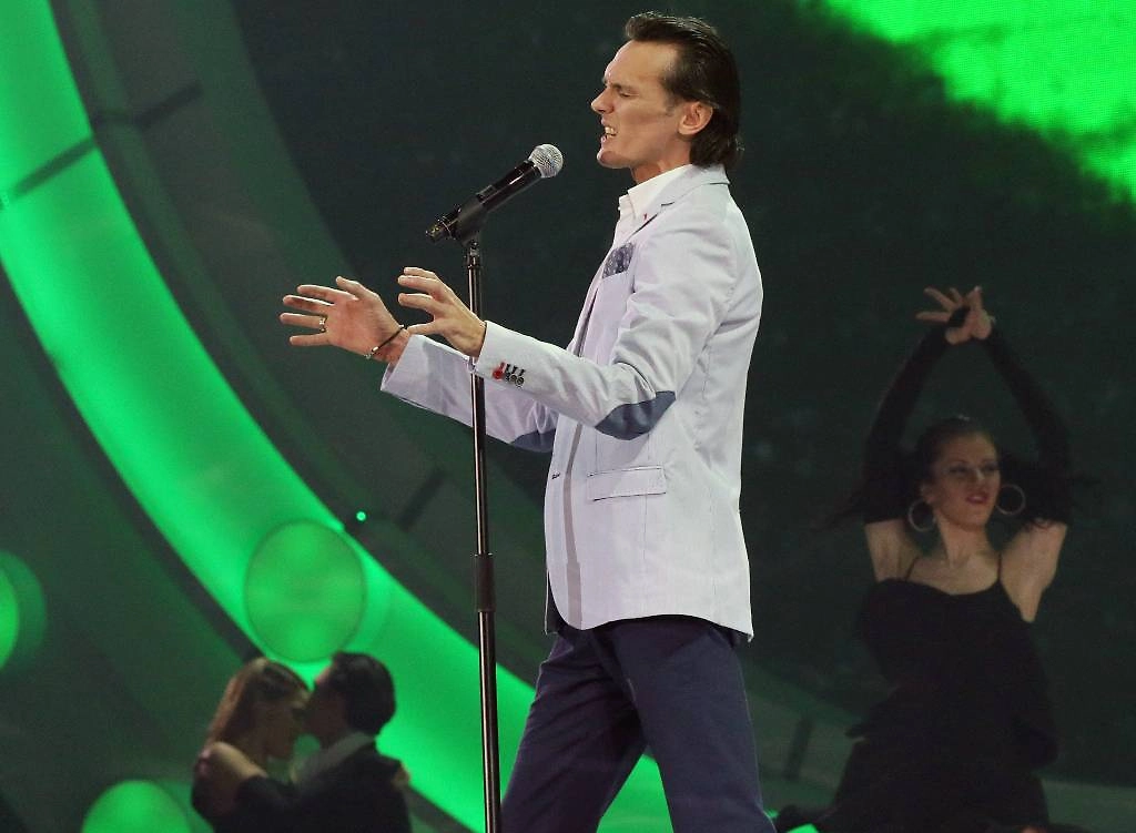 Почему артисты 90-х снова востребованы: история Влада Сташевского. Фото © ТАСС / Артём Геодакян