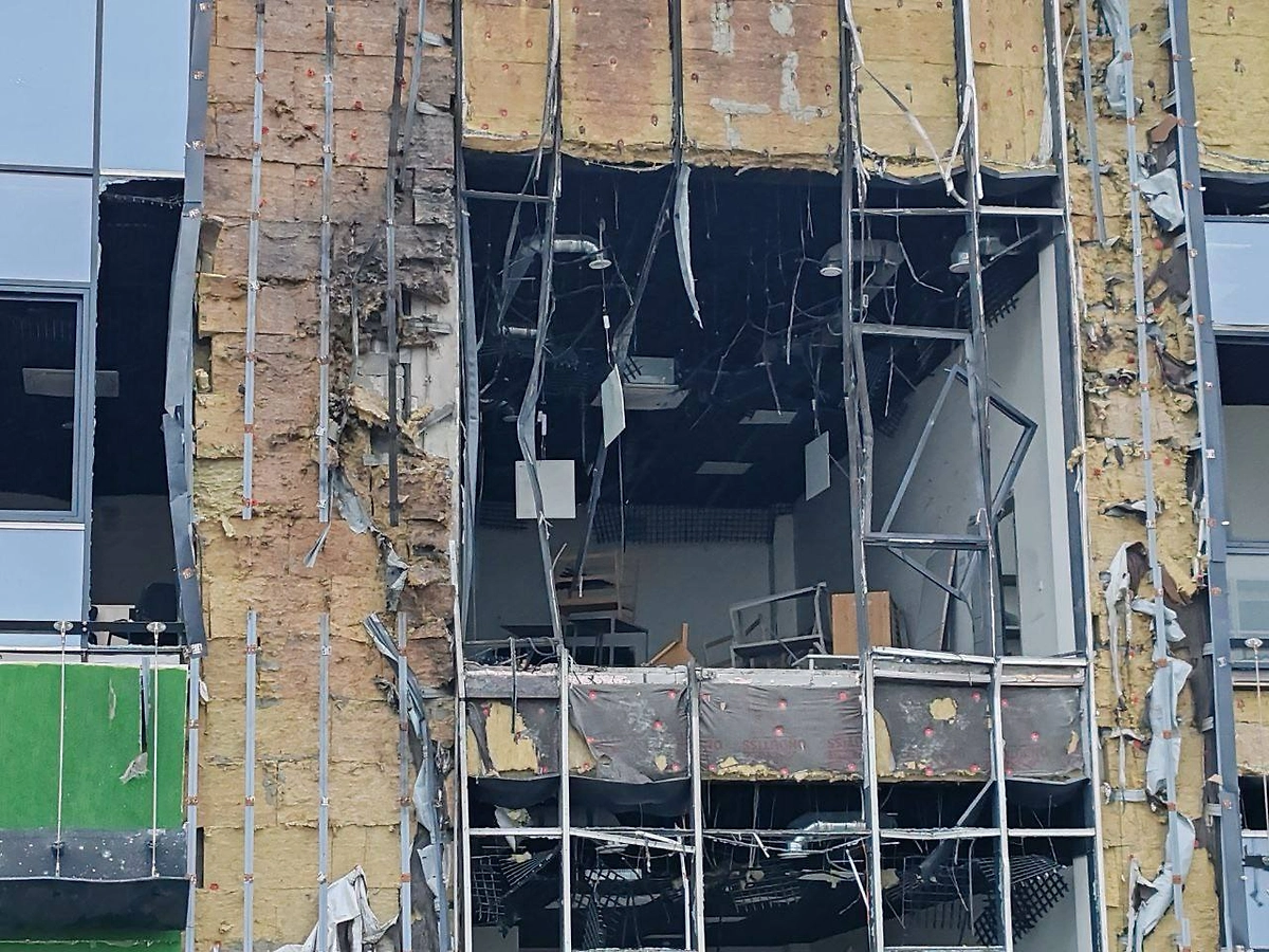 Последствия удара ВСУ по детско-молодёжному центру в Счастливцево Херсонской области. Фото © Telegram / Григорий Гуров