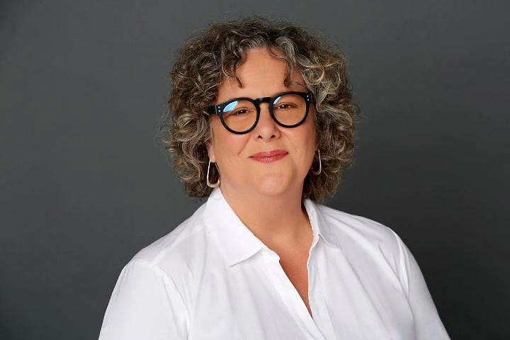 Лайза Родман во взрослом возрасте. Фото © Instagram (признан экстремистской организацией и запрещён на территории Российской Федерации) / lizarodman