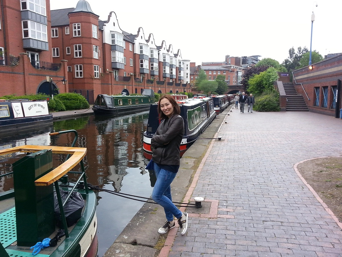 Айгуль Сайлыбаева. Обложка © VK / Aigul Sailybayeva