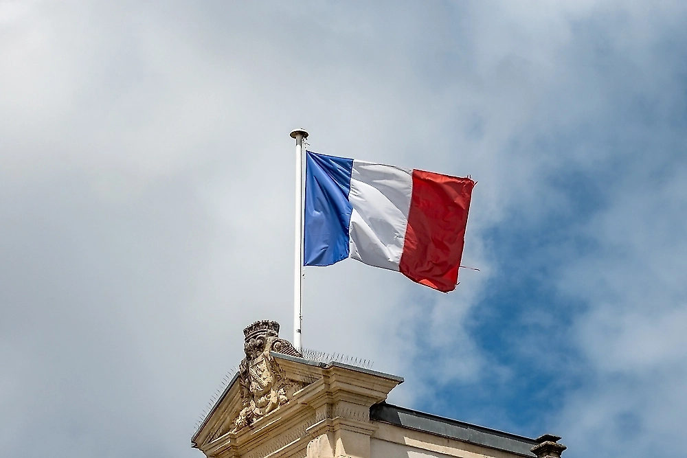 Обложка © Shutterstock / FOTODOM / barmalini