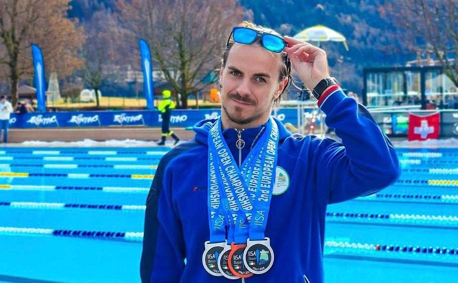 Сборная РФ по плаванию в ледяной воде триумфально выступила на чемпионате Европы. Фото © Telegram /Минспорт России