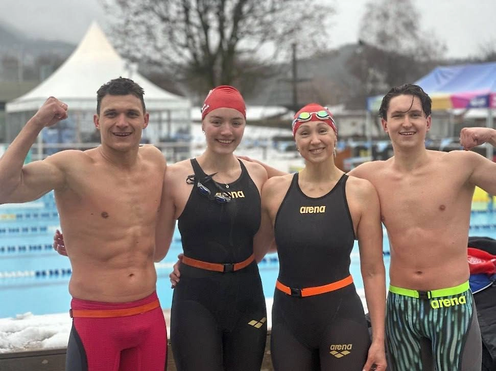 Сборная РФ по плаванию в ледяной воде триумфально выступила на чемпионате Европы. Фото © Telegram /Минспорт России