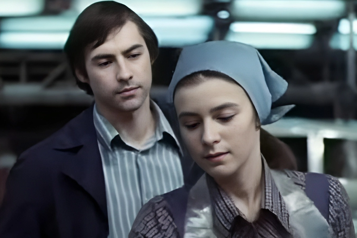 Виталий Юшков и Елена Сафонова. Фото © «Семья Зацепиных», режиссёр Борис Дуров, сценарист Нина Фомина / Kinopoisk