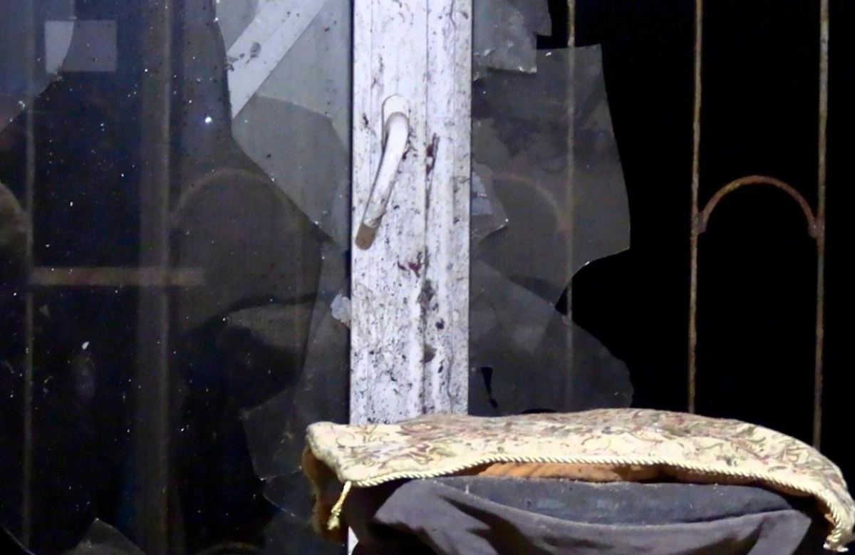 Последствия взрыва гранаты в Киеве. Фото © Facebook (признан экстремистской организацией и запрещён на территории Российской Федерации) / Полиция Киева