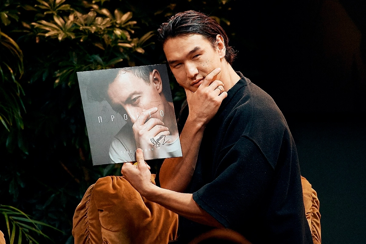 Обложка © VK / Нурлан Сабуров