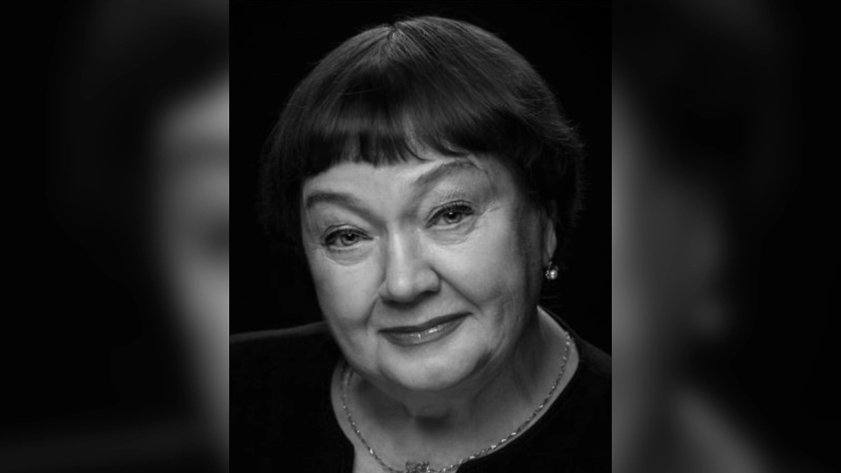 Обложка © Wikipedia / Свердловский академический театр драмы