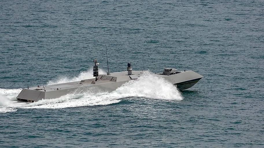 Обложка © Shutterstock / FOTODOM / Igor Grochev