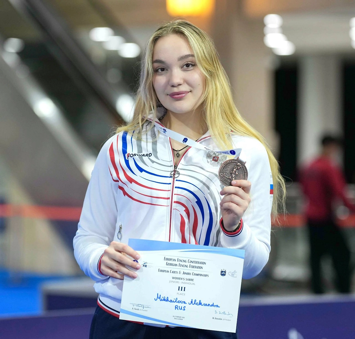 Российские фехтовальщики выиграли медальный зачёт юниорского ЧЕ. Фото © Telegram / Олимпийский комитет России