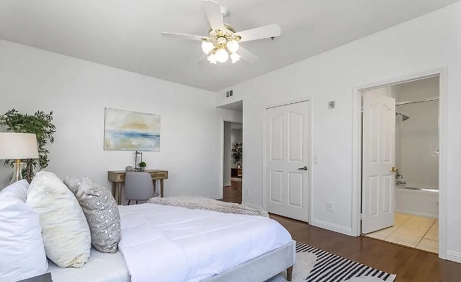 По российским меркам средний класс. Фото © zillow