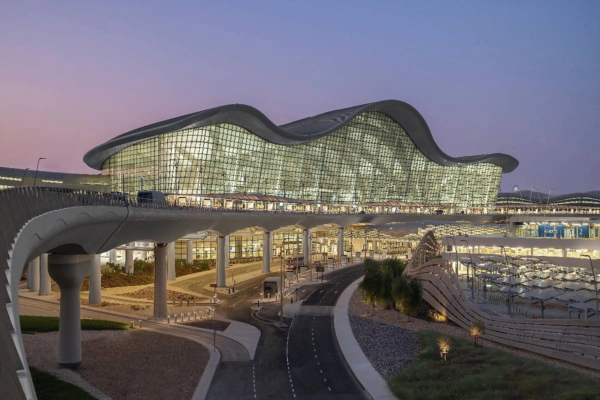 Аэропорт имени Заида. Обложка © Abu Dhabi Airports