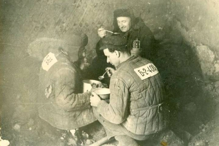 ГУЛАГ на острове Вайгач: условия жизни заключённых в 1930 годах. Фото © Wikipedia / Kauno IX forto muziejus / Kaunas 9th Fort Museum