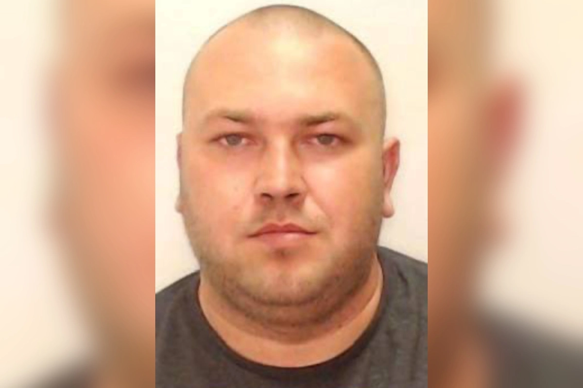 Пётр Жилкин, убивший 9-летнего мальчика в Петербурге. Обложка © Telegram / Питерский Следком