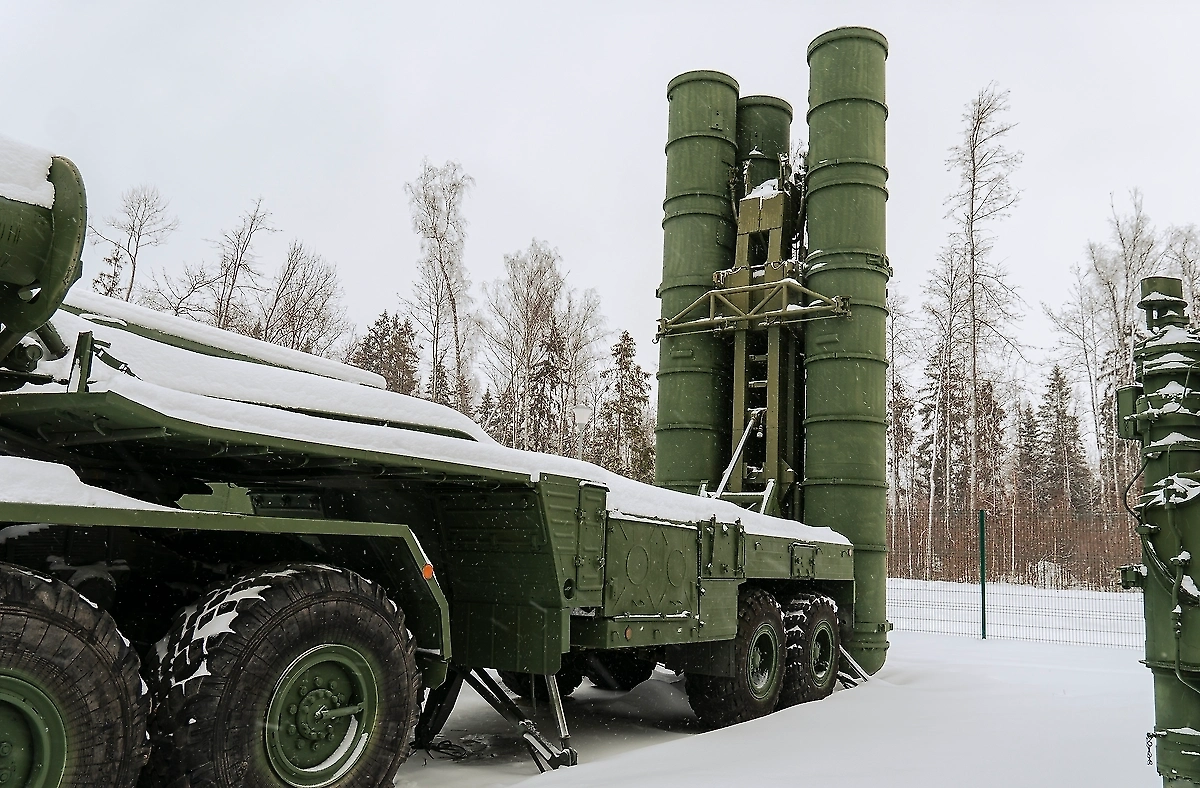 Обложка © Shutterstock / FOTODOM / Melnikov Dmitriy