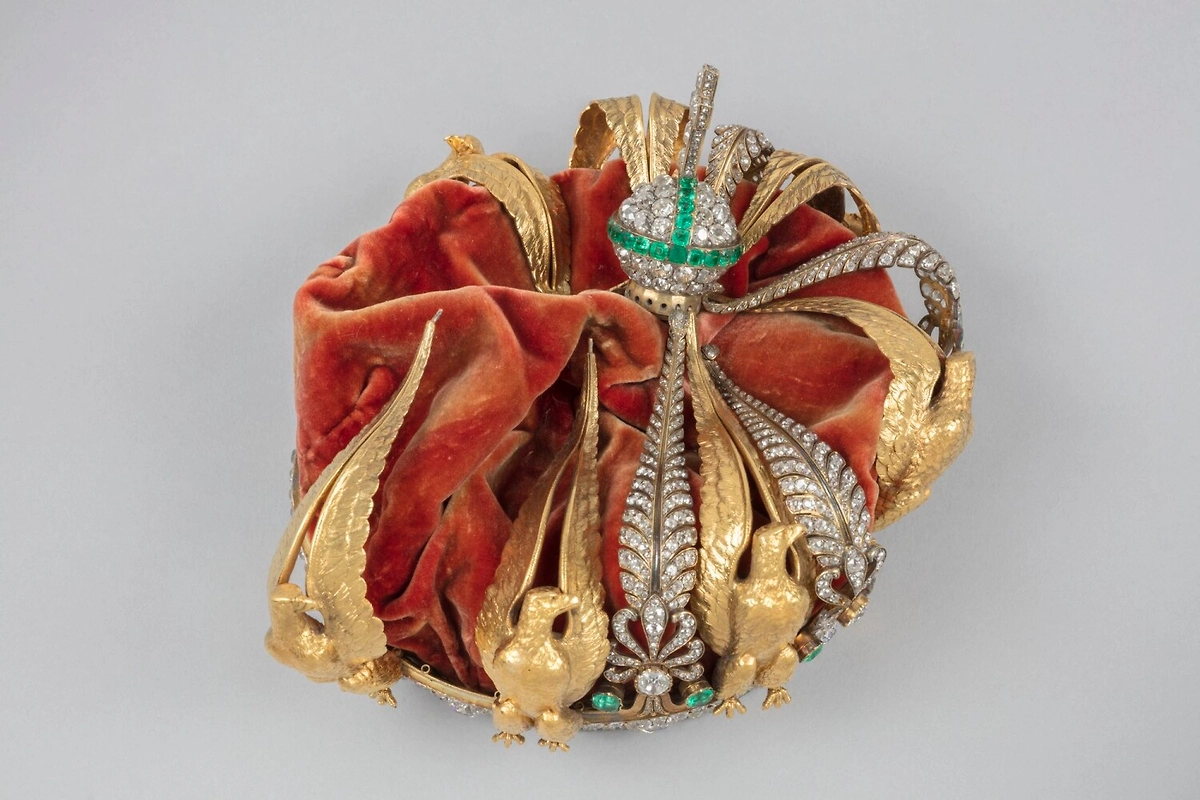 Состояние короны императрицы Евгении после кражи. Фото © Musée du Louvre/Thomas Clot