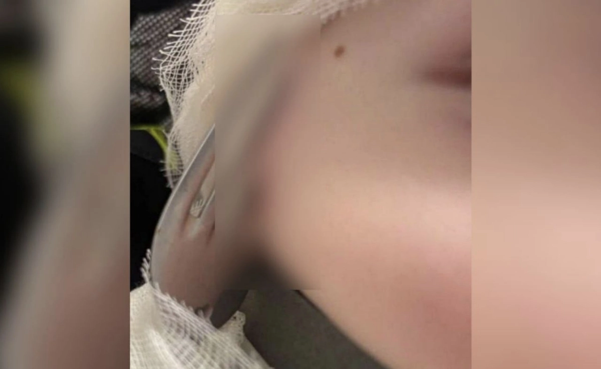 Обложка © Telegram / Разборчивым почерком