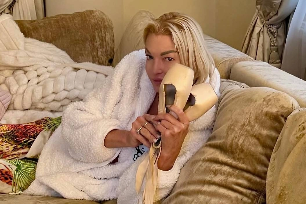 Волочкова рассказала, что операция в Германии спасла её от инвалидности