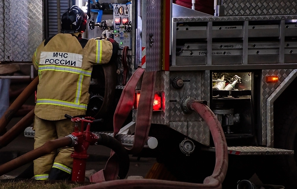 В Красногорске в квартире вспыхнуло моноколесо, пенсионер с внучкой попали в больницу