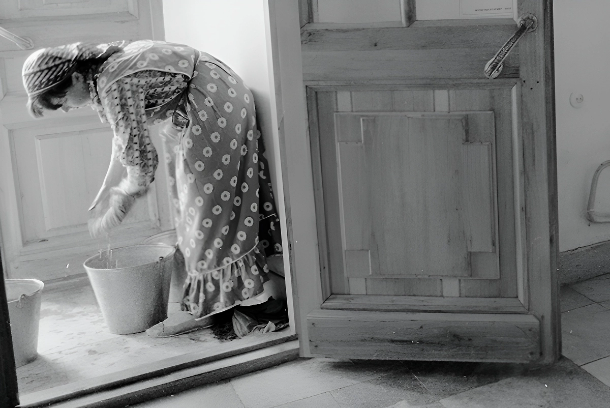 Нашатырный спирт для уборки: как использовали в СССР. Фото © РИА Новости / Сергей Титов