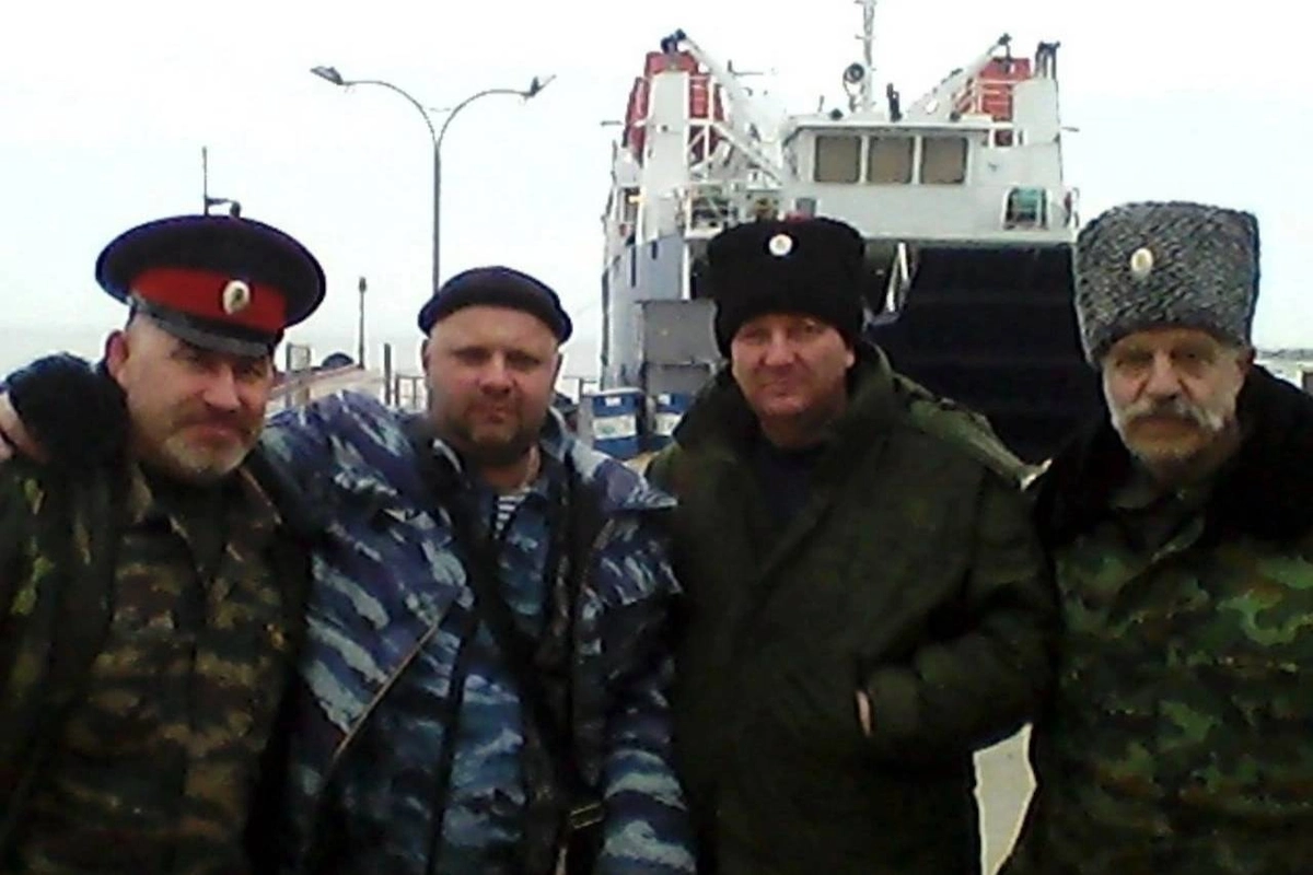 Как казаки защищали полуостров 12 лет назад. Обложка © VK / Всероссийское казачье общество