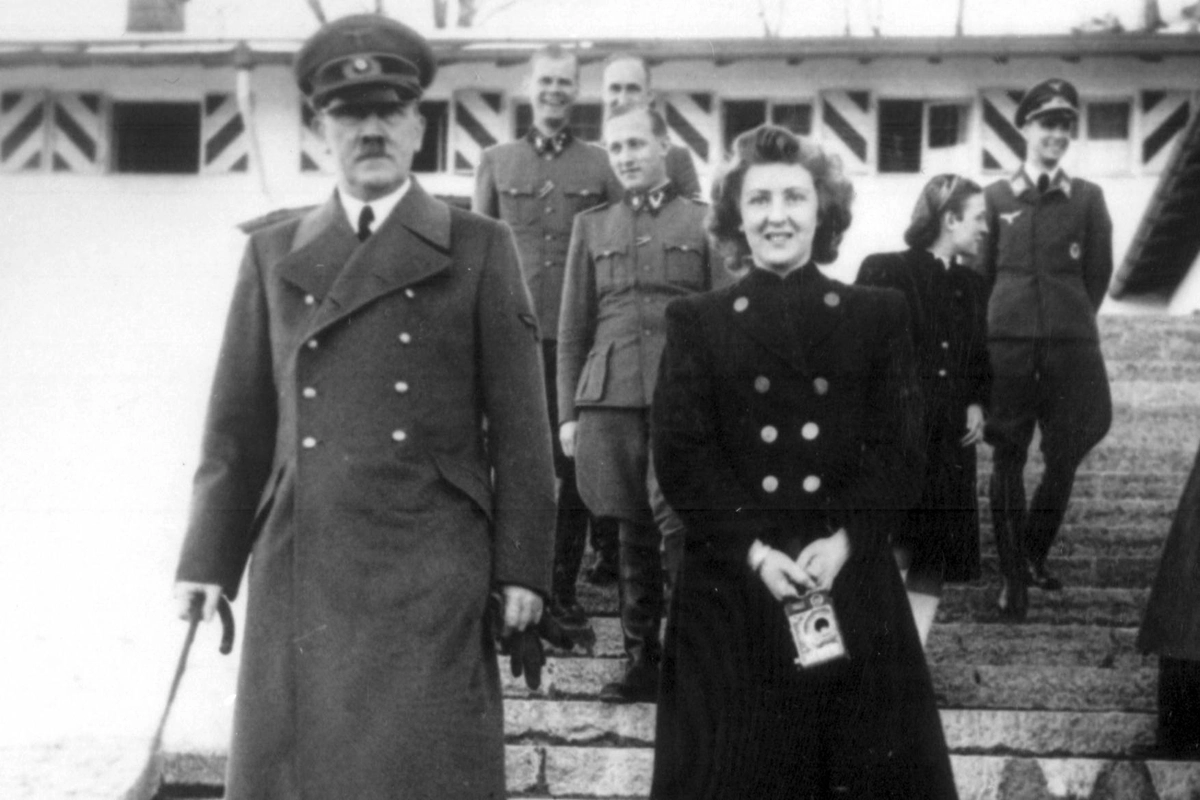Как жили Ева Браун и Адольф Гитлер? История знакомства и сожительства. Фото © Wikipedia / General Services Administration. National Archives and Records Service. Office of the National Archives