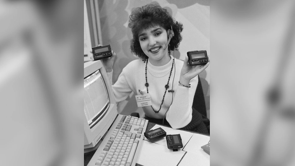 Почему пейджеры были популярны и как они работали? Символ успеха в 90-е.  Фото © ТАСС / Саранцев Борис