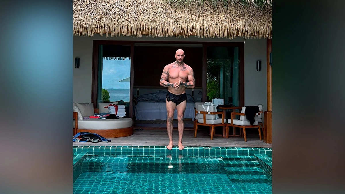 Певица Слава показала кадры с отдыха. Фото © Instagram (признан экстремистской организацией и запрещён на территории Российской Федерации)/nastya_slava