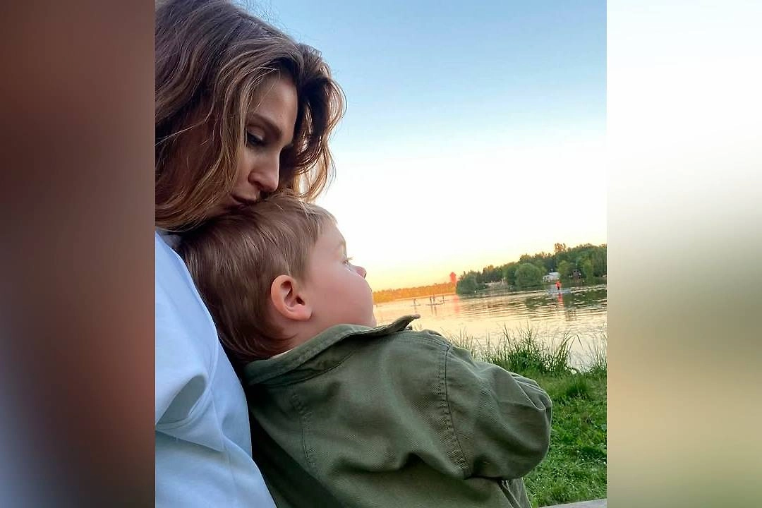 Александра Савельева показала редкие фото сына в день его рождения. Фото © Instagram (признан экстремистской организацией и запрещён на территории Российской Федерации) / sasha_savelieva