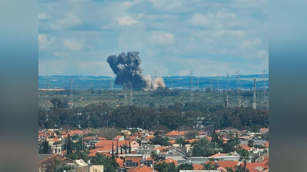 Иран ударил по крупнейшей в Израиле ТЭС. Обложка © Telegram / Tasnim